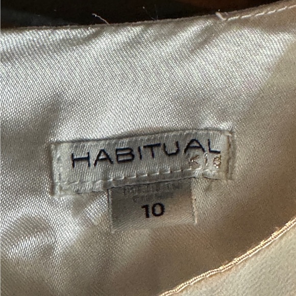 Habitual White Smocked Puff Sleeve Blouse - Picture 2 of 3